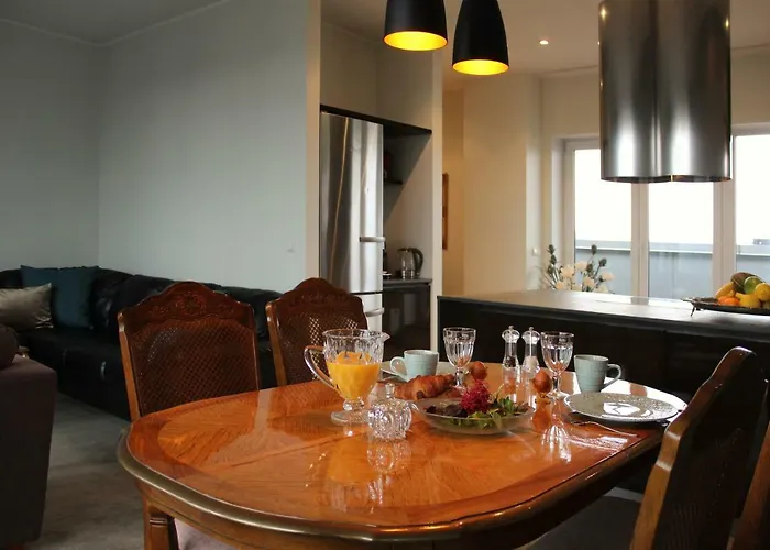 Atica Penthouse * تالين